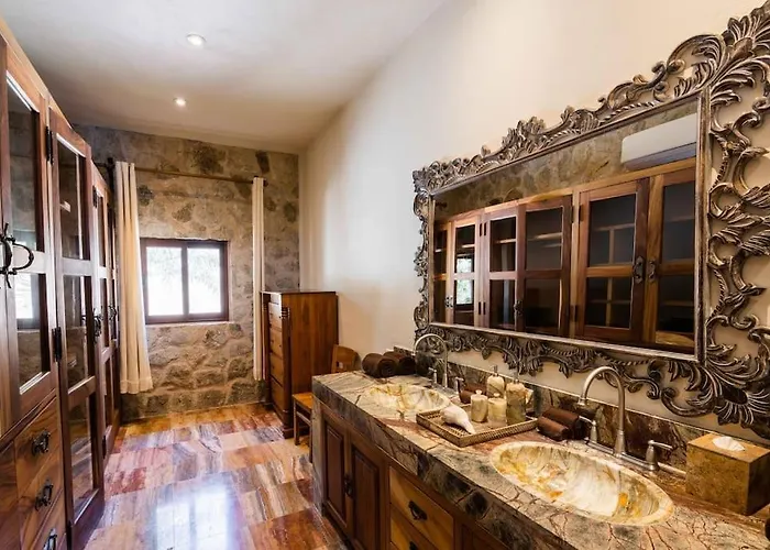 Castle In Cabo! One Of A Kind - Ocean Views Сasa de vacaciones *